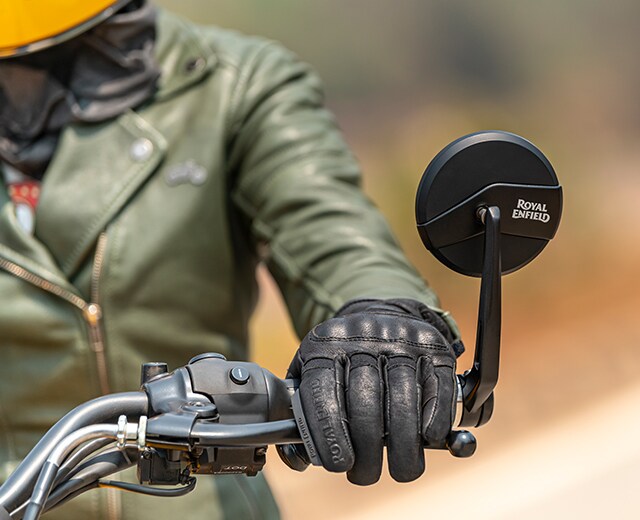 https://www.royalenfield.com/content/dam/royal-enfield/india/accessories/choose-category/new/controls.jpg