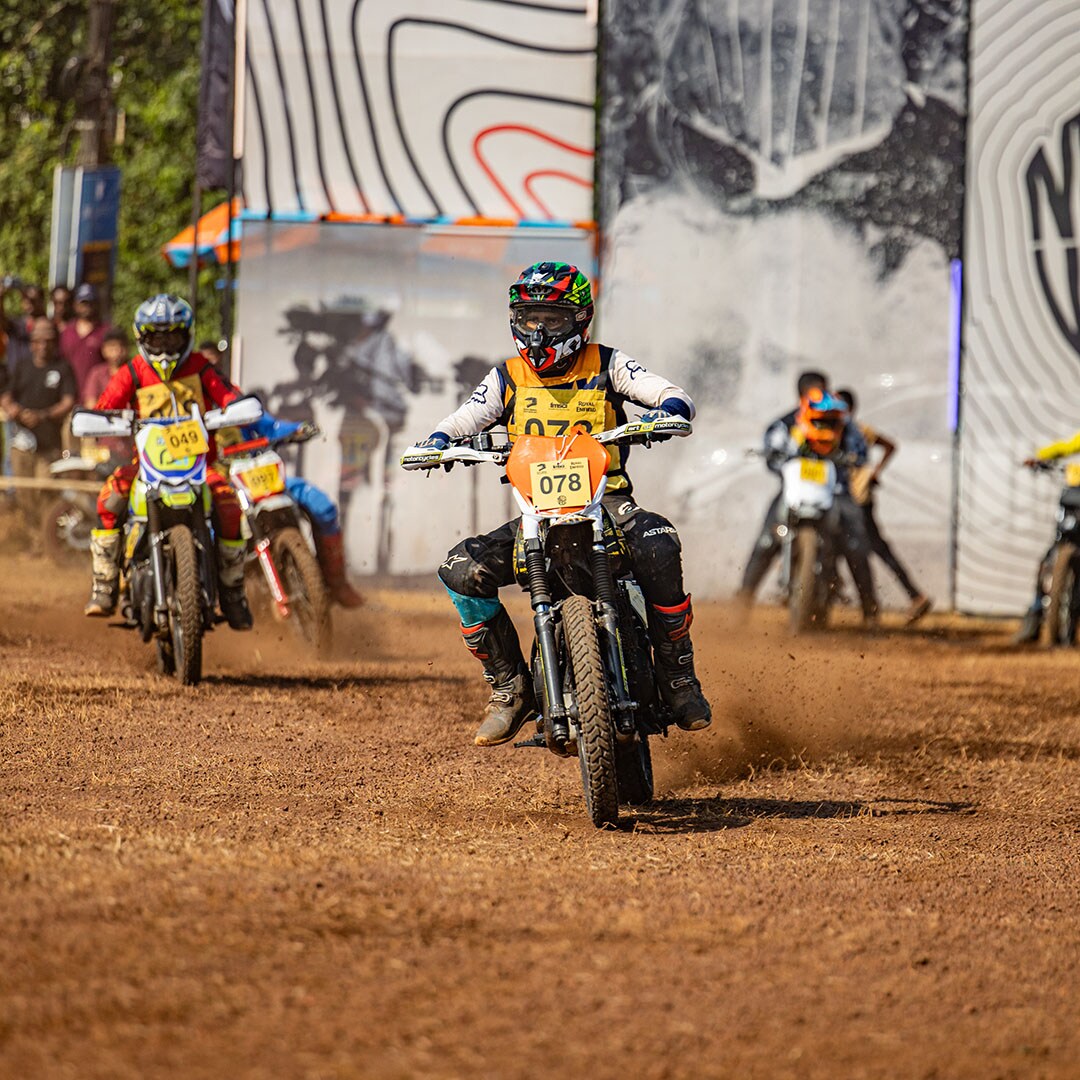 Motoverse Dirt Track Gallery Images