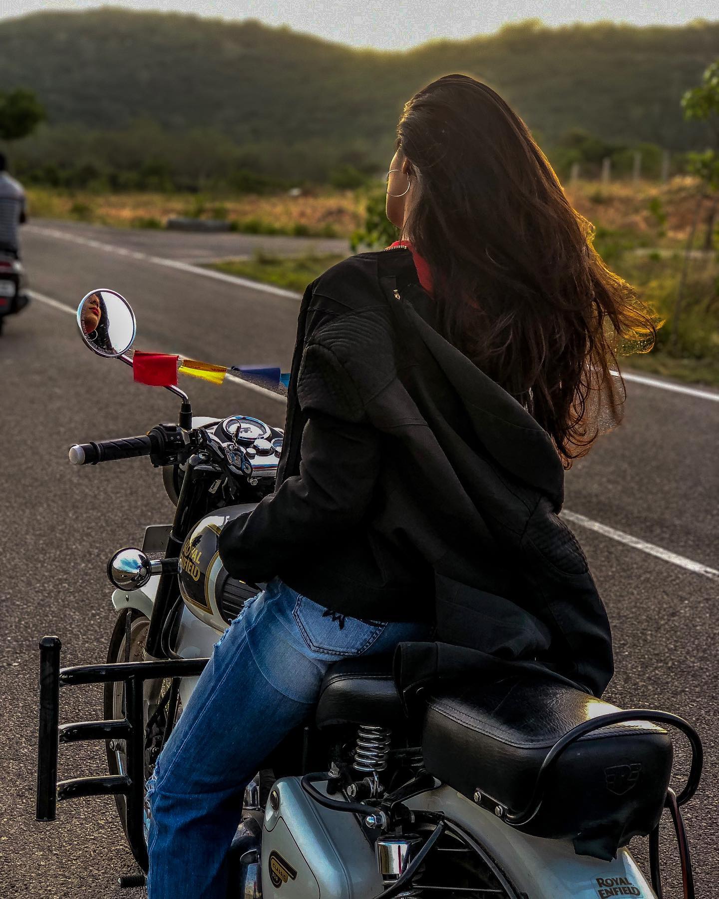 girl royal enfield